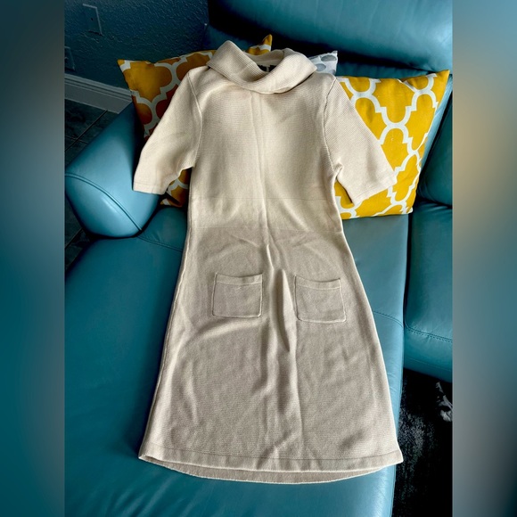 NWOT Woman Dress - Picture 1 of 4